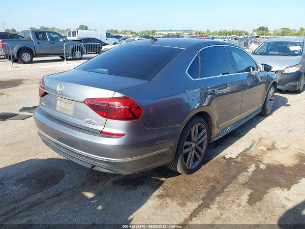 2017 VOLKSWAGEN PASSAT 1.8T R-LINE — I4