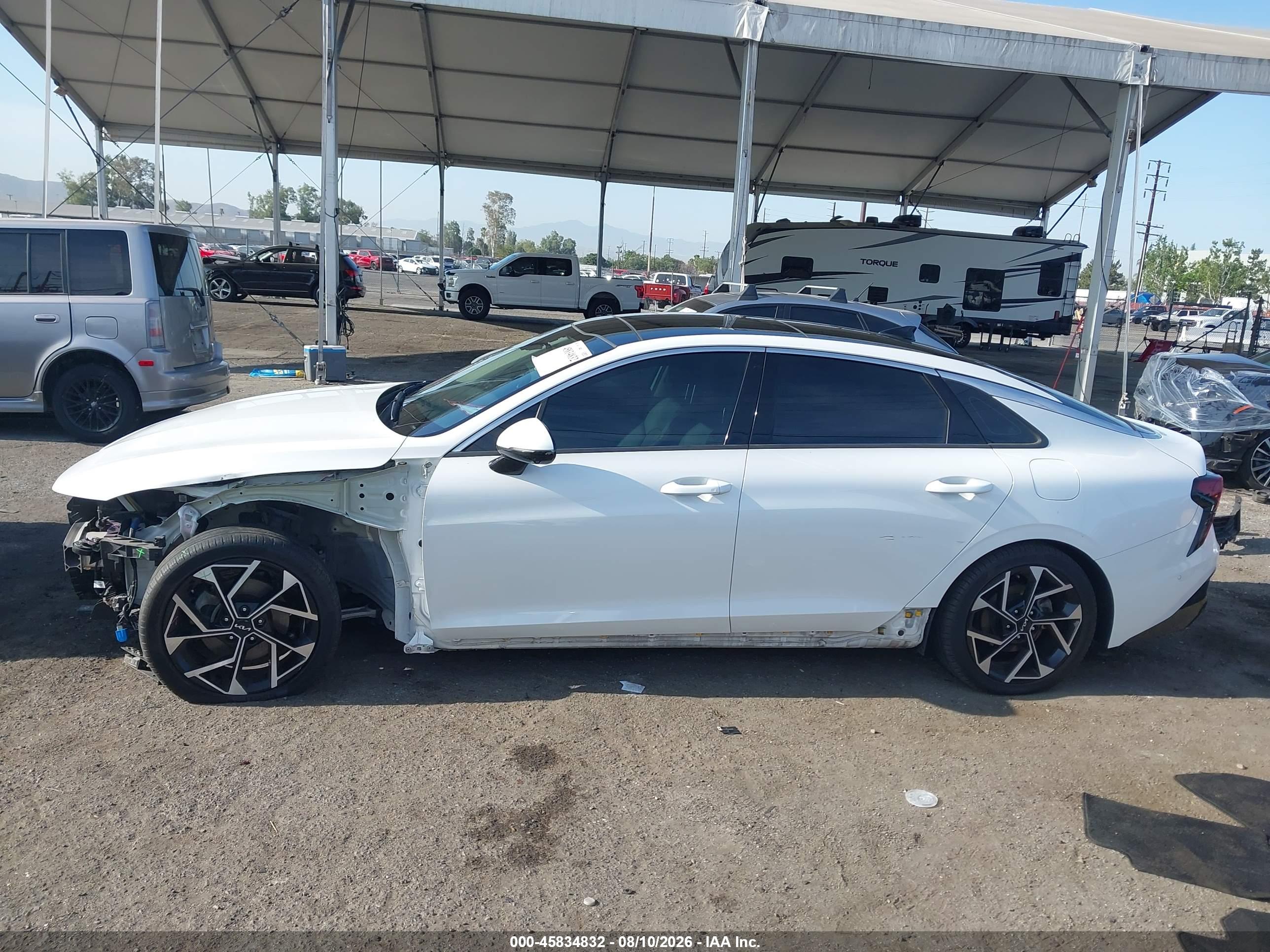 2025 KIA K5 EX