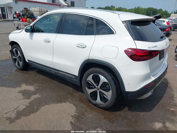 2025 MERCEDES-BENZ GLA 250 4MATIC
