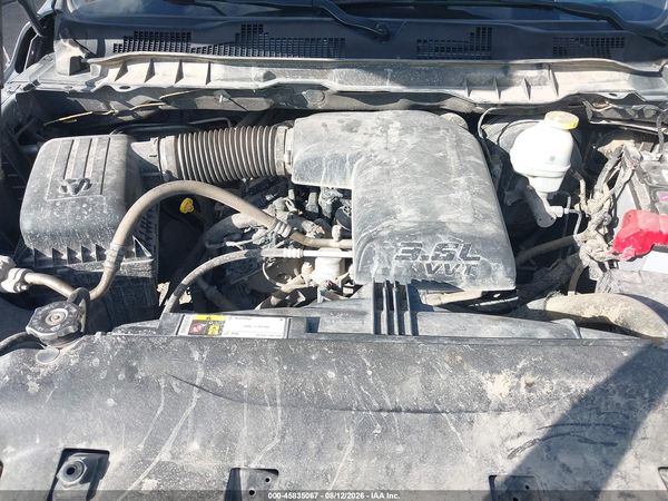 2024 RAM 1500 CLASSIC SLT  4X2 6'4 BOX