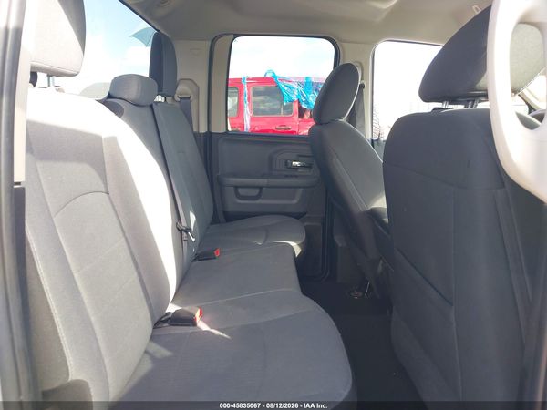 2024 RAM 1500 CLASSIC SLT  4X2 6'4 BOX
