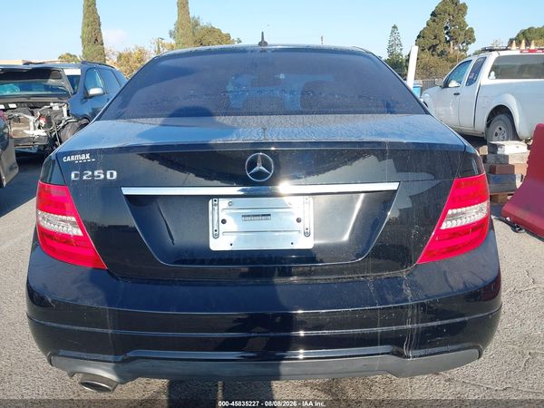 2013 MERCEDES-BENZ C 250 SPORT
