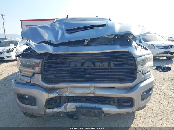 2023 RAM 3500 LARAMIE  4X4 8' BOX