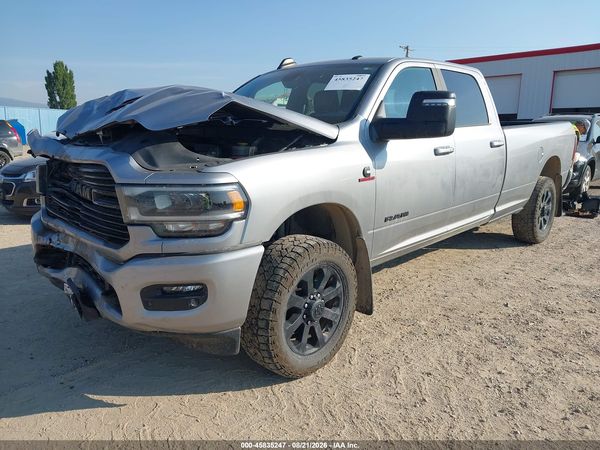 2023 RAM 3500 LARAMIE  4X4 8' BOX