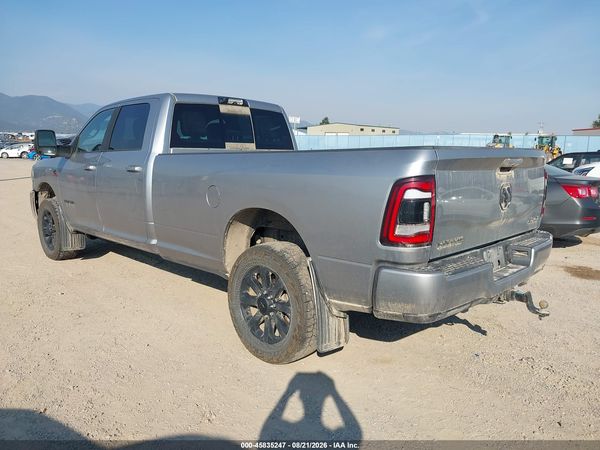 2023 RAM 3500 LARAMIE  4X4 8' BOX