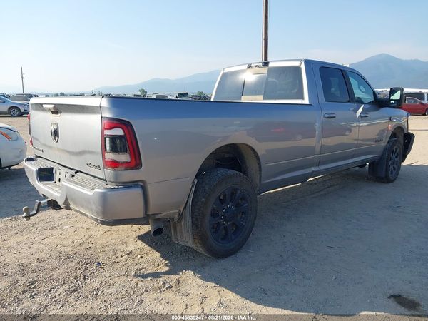 2023 RAM 3500 LARAMIE  4X4 8' BOX