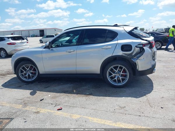 2018 ALFA ROMEO STELVIO