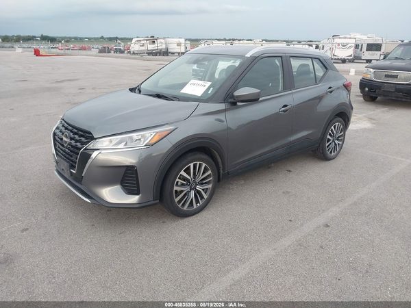 2022 NISSAN KICKS SV XTRONIC CVT
