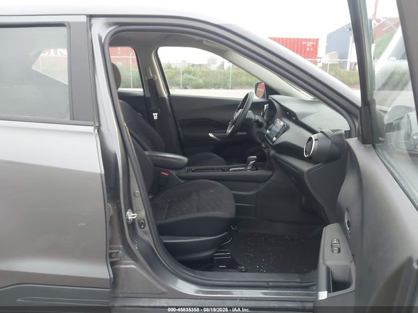2022 NISSAN KICKS SV XTRONIC CVT
