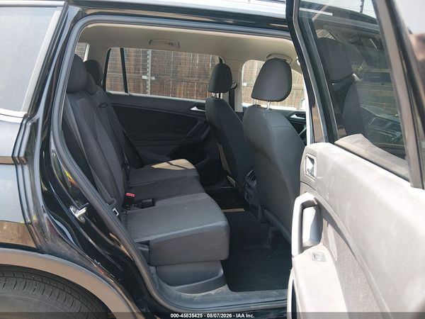 2019 VOLKSWAGEN TIGUAN 2.0T S — I8