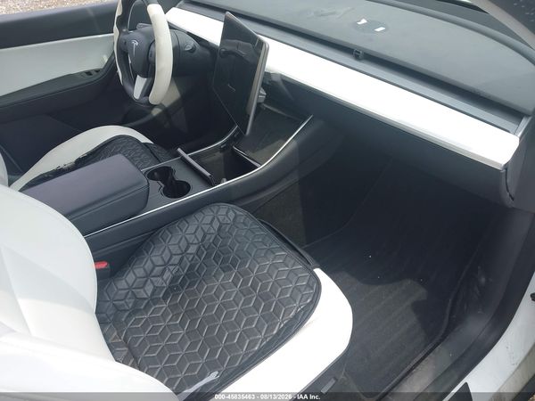 2020 TESLA MODEL Y