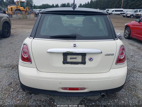 2013 MINI HARDTOP COOPER