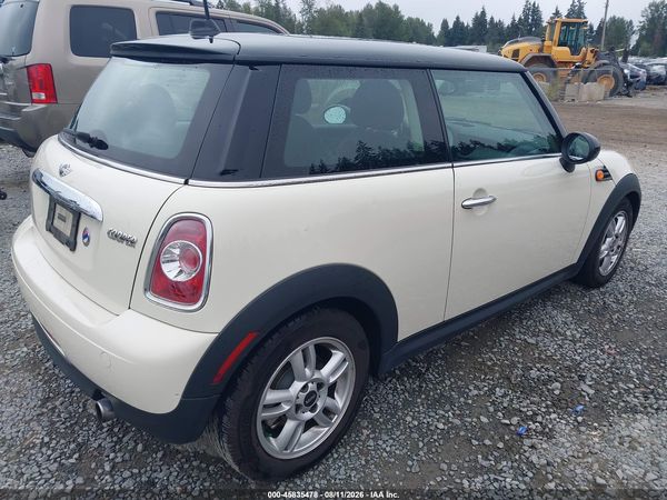 2013 MINI HARDTOP COOPER