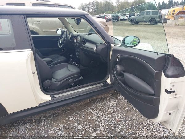 2013 MINI HARDTOP COOPER