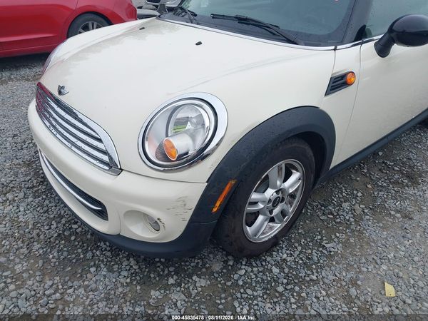2013 MINI HARDTOP COOPER