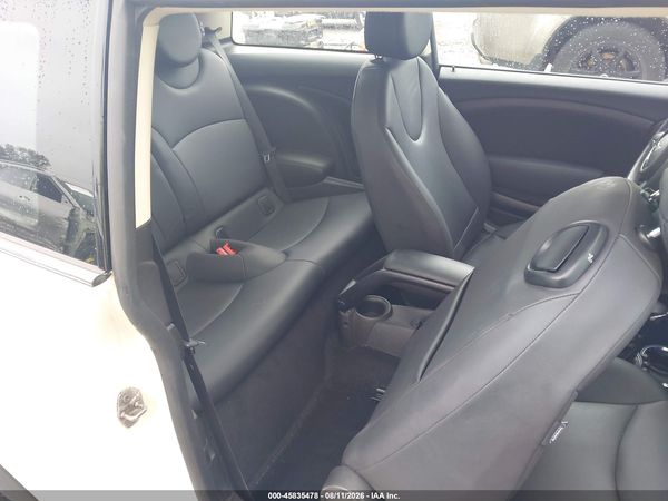 2013 MINI HARDTOP COOPER