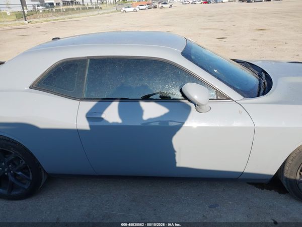 2020 DODGE CHALLENGER SXT