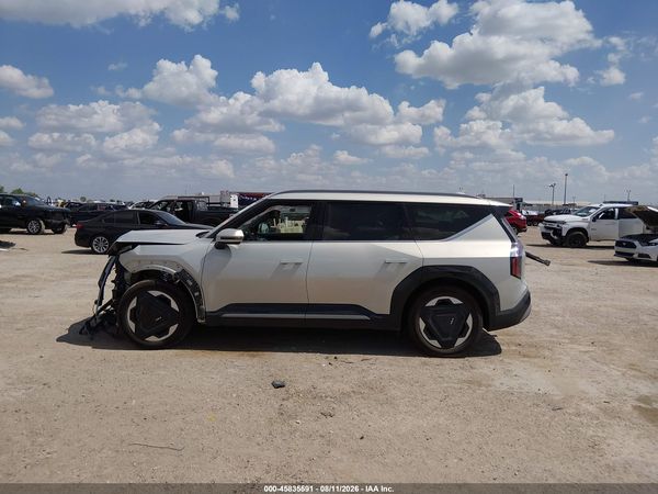 2024 KIA EV9 LAND