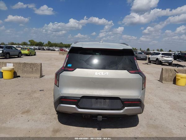 2024 KIA EV9 LAND