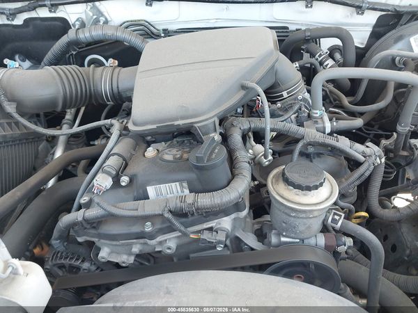 2019 TOYOTA TACOMA SR