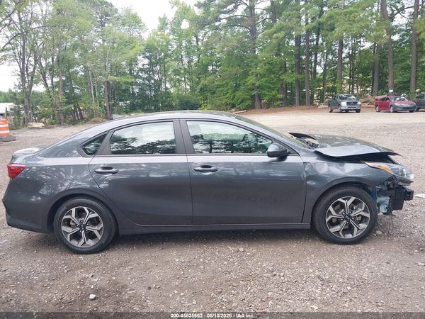 2021 KIA FORTE LXS