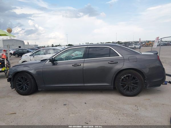 2016 CHRYSLER 300 LIMITED