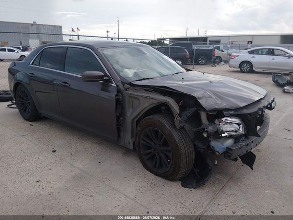 2016 CHRYSLER 300 LIMITED