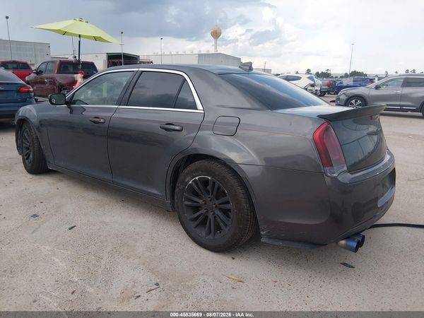 2016 CHRYSLER 300 LIMITED