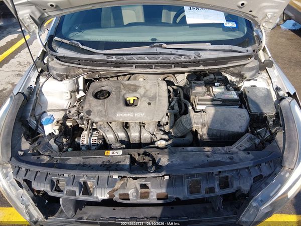 2017 KIA FORTE LX