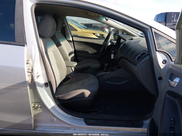 2017 KIA FORTE LX