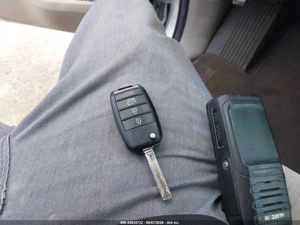2018 KIA SEDONA L