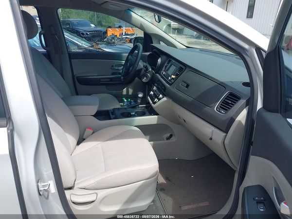 2018 KIA SEDONA L