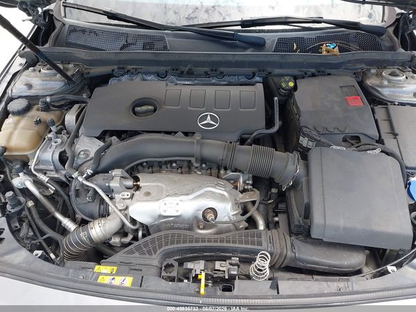 2019 MERCEDES-BENZ A 220 A220