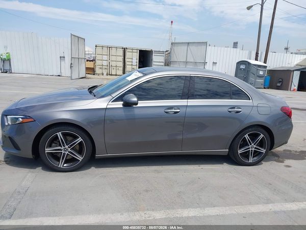 2019 MERCEDES-BENZ A 220 A220