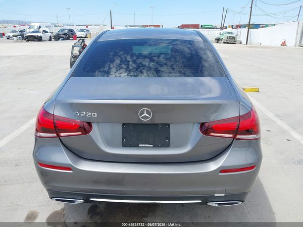 2019 MERCEDES-BENZ A 220 A220