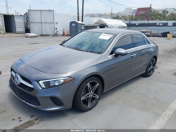 2019 MERCEDES-BENZ A 220 A220