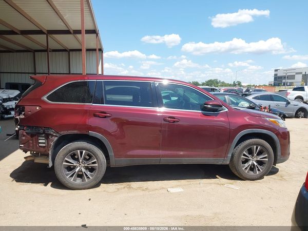 2019 TOYOTA HIGHLANDER LE