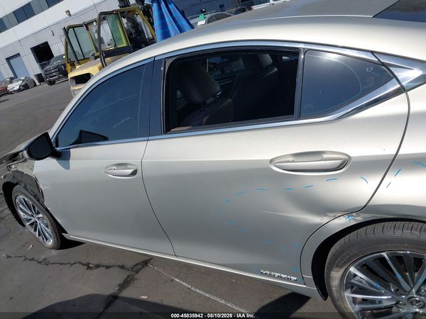 2022 LEXUS ES 300H 300h Premium