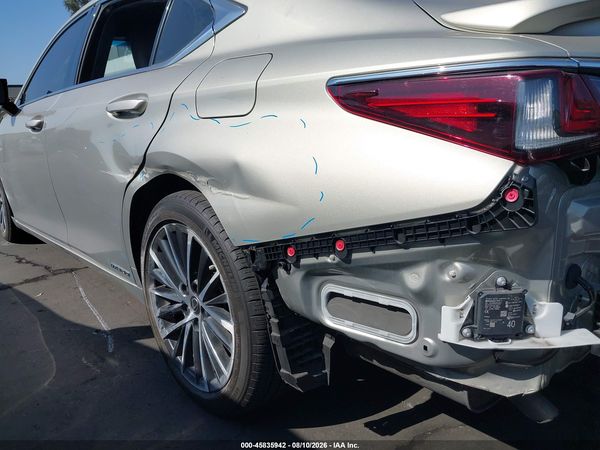 2022 LEXUS ES 300H 300h Premium