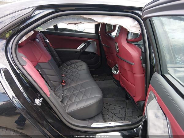 2025 BMW 740I