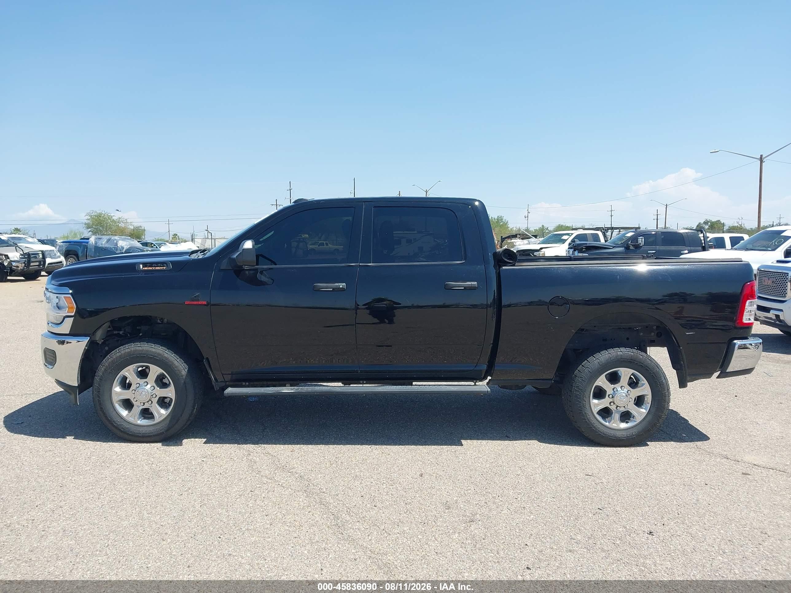 2022 RAM 2500 TRADESMAN  4X4 6'4 BOX