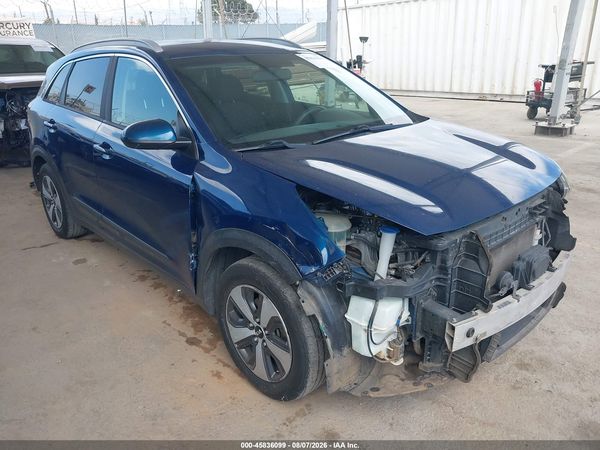 2017 KIA NIRO LX