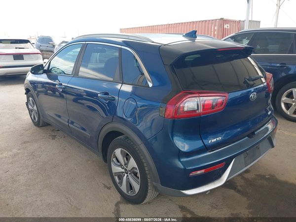 2017 KIA NIRO LX