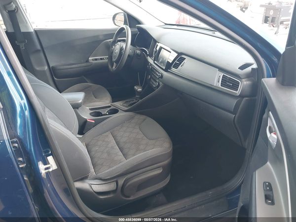 2017 KIA NIRO LX