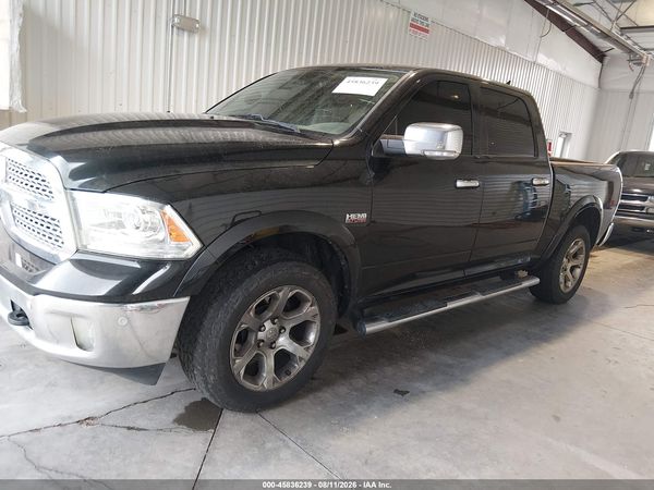2017 RAM 1500 LARAMIE  4X4 5'7 BOX