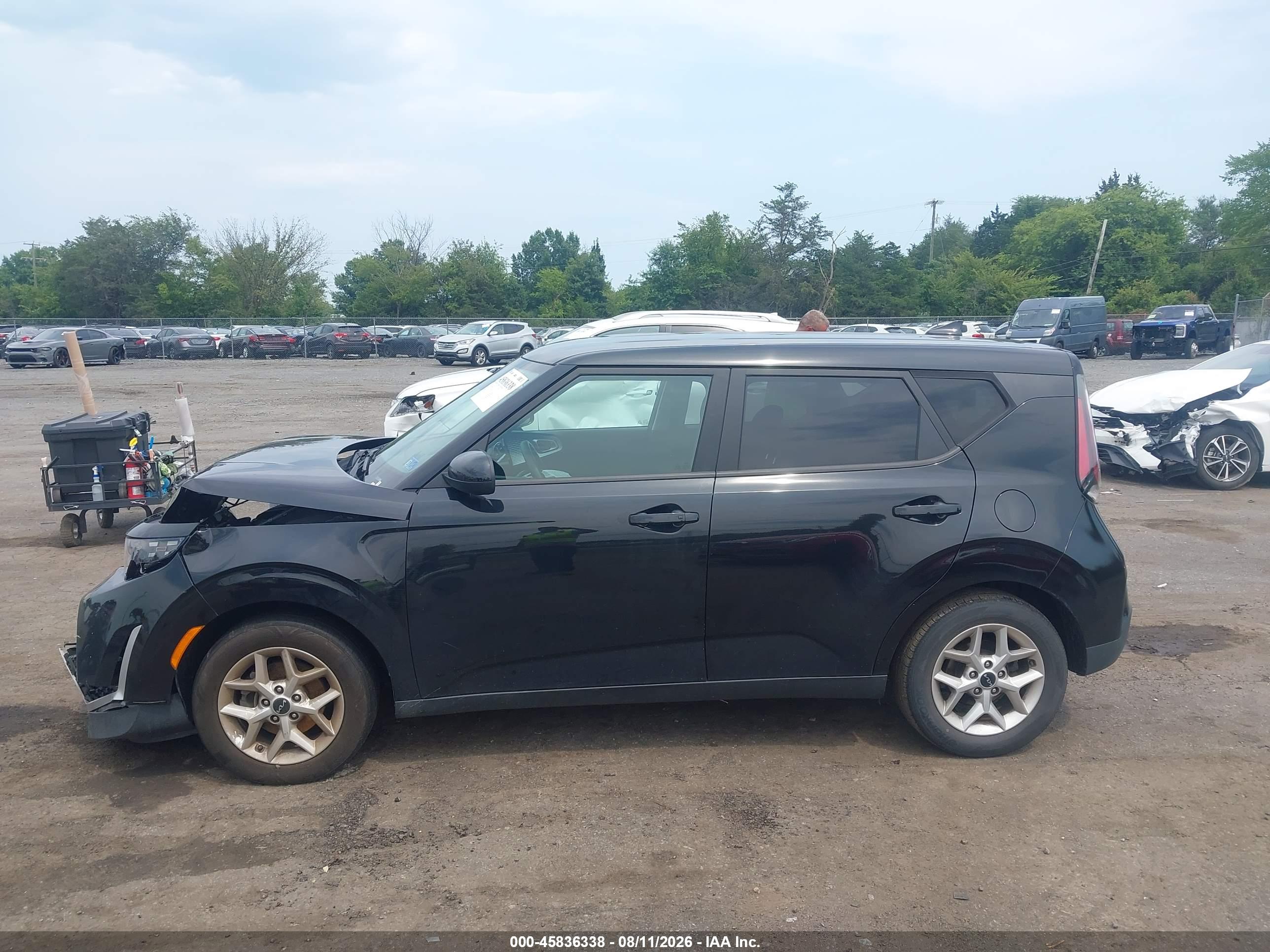 2023 KIA SOUL S