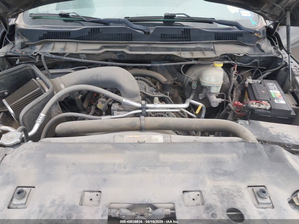 2016 RAM 1500 SLT