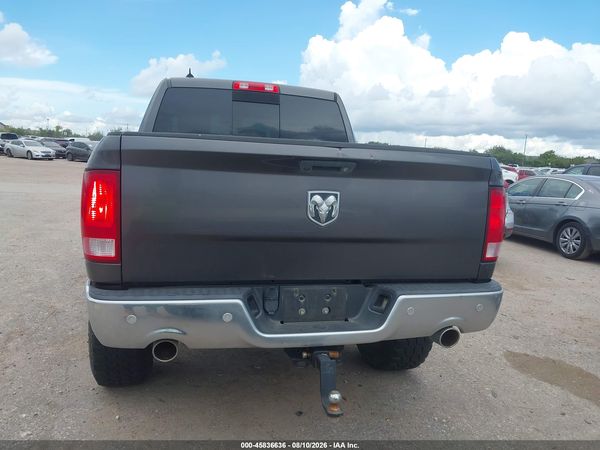 2016 RAM 1500 SLT