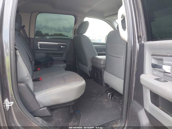 2016 RAM 1500 SLT