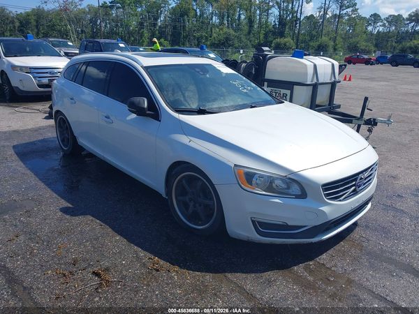 2016 VOLVO V60 T5 DRIVE-E PREMIER